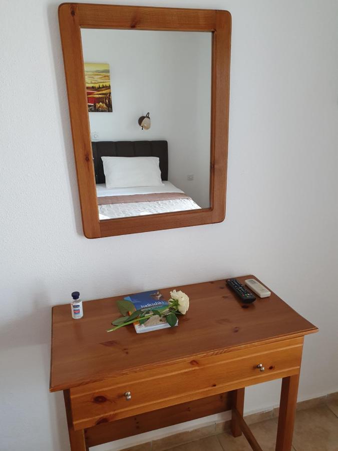 Hotel Pefko Neos Marmaras Exteriér fotografie